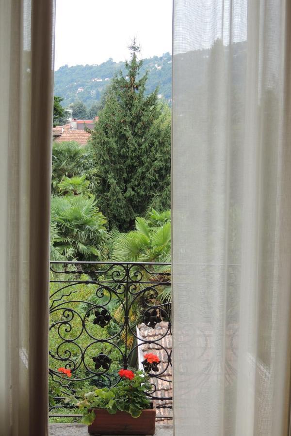 B&B Villa Margherita Lesa Exterior photo