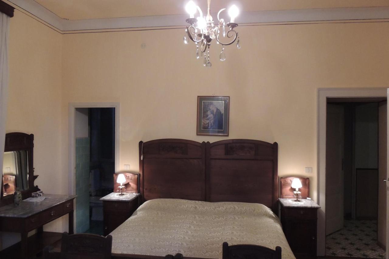 B&B Villa Margherita Lesa Exterior photo