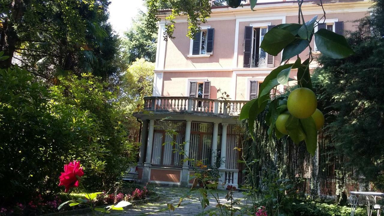 B&B Villa Margherita Lesa Exterior photo